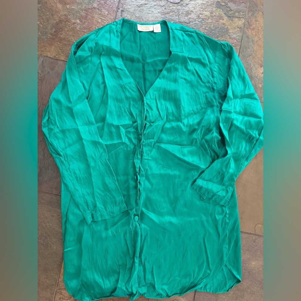 Vintage Gold Label Victoria’s Secret Nightgown green 100 Percent silk 1980s flaw